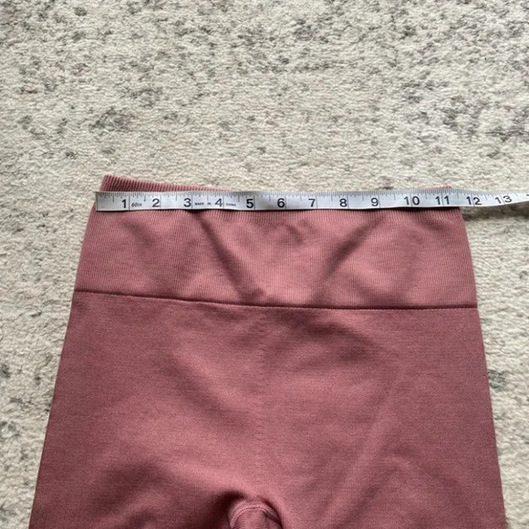 Fabletics seamless leggings high rise pink leopard animal print XS new - Picture 9 of 10